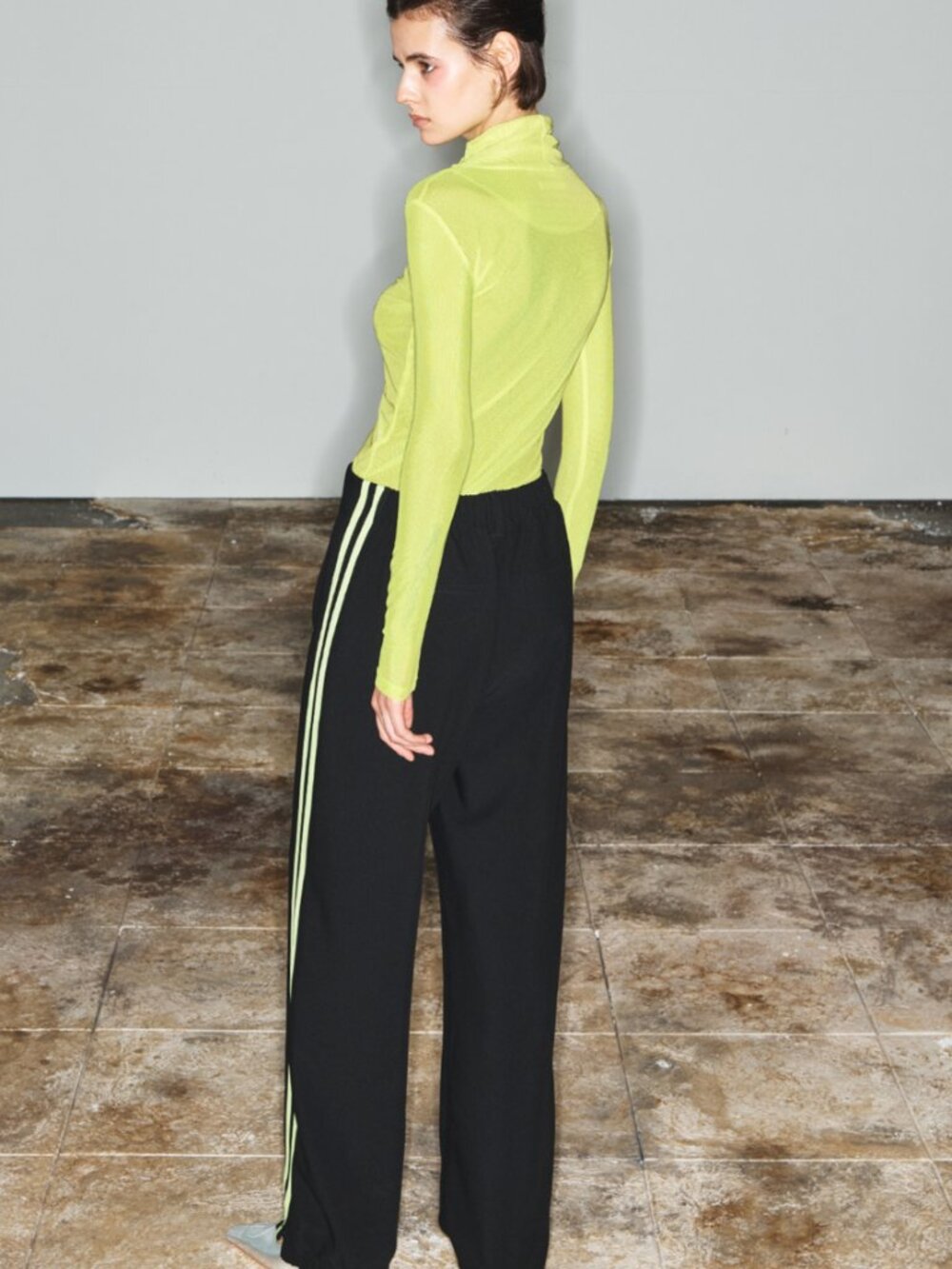 Open YY Green Drawstring Turtleneck - Picture 6 of 7